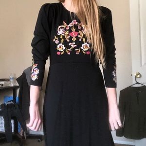 LOFT Floral Embroidered Black Dress 00P